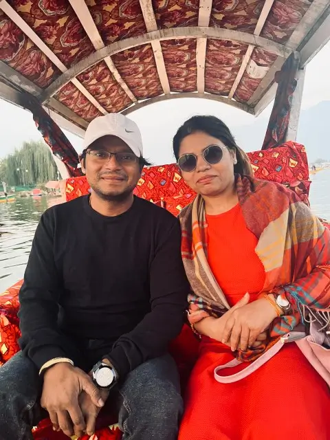 kashmir boat pic